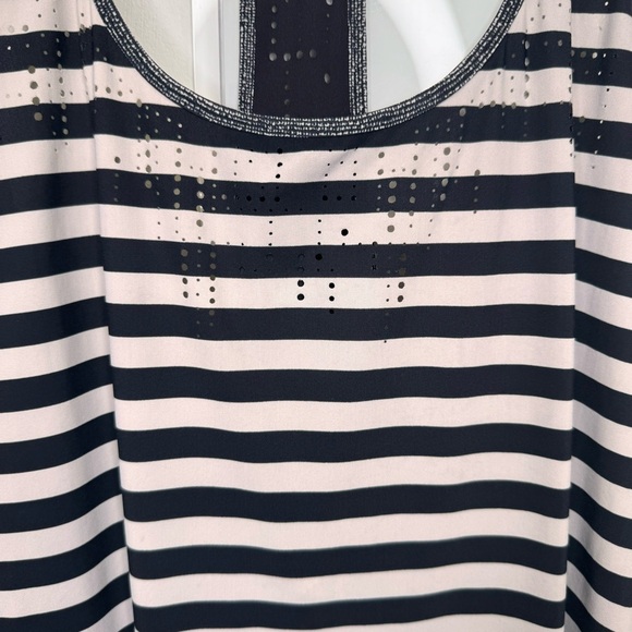 Lululemon Water Bound Singlet Apex Stripe Printed Black Dune Black Size Medium - Picture 6 of 9